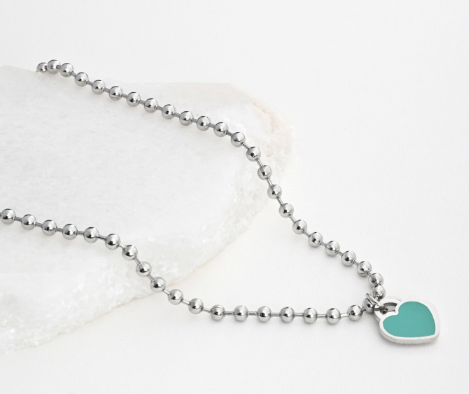 Green heart necklace